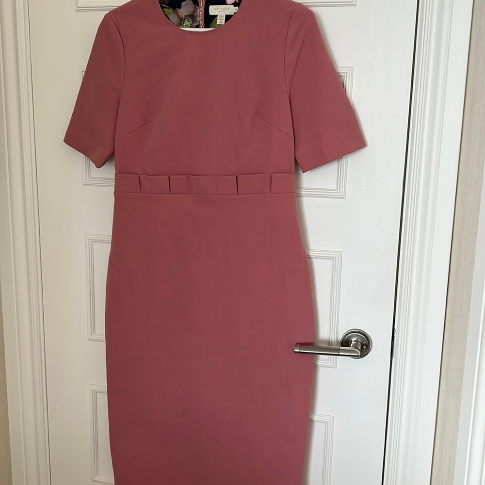 Gorgeous dusty rose Ted Baker dress. New without tags.